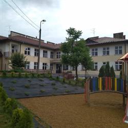 Szkoła Podstawowa w Zespole Szkół Gminnych im. Lotników Polskich