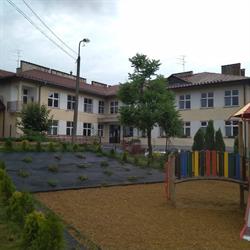 Szkoła Podstawowa w Zespole Szkół Gminnych im. Lotników Polskich