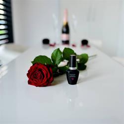 Secret Nails
