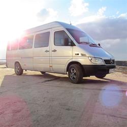 2LEE Travel Autokary