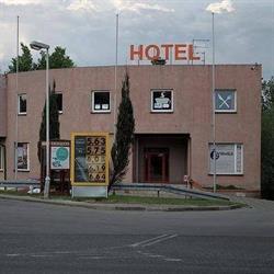 HOTEL AVA