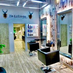 Hairroom. Piotr Tabaka
