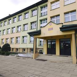 Szkoła Podstawowa im. Jana Pawła II w Jaworniku Polskim