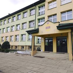 Szkoła Podstawowa im. Jana Pawła II w Jaworniku Polskim