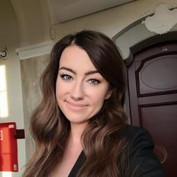 Tłumacz przysięgły języka angielskiego Aleksandra Bacz