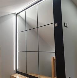 BPW GLASS Bartosz Pieniek