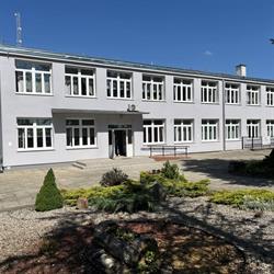 Szkoła Podstawowa im. Mikołaja Kopernika w Słobitach