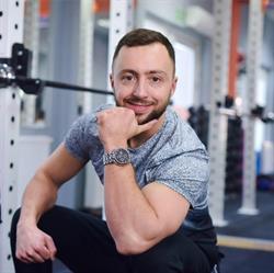 Trener Personalny - Piotr Zwierzak