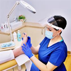 Rebeca Kosmologia i Podologia