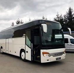 USŁUGI TRANSPORTOWE PRZEWÓZ OSÓB