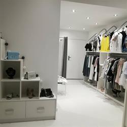 Laura-butik z odzieżą damską