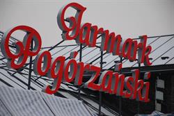Kompleks Handlowy "Jarmark Pogórzański"