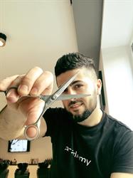 Shalaw Barber
