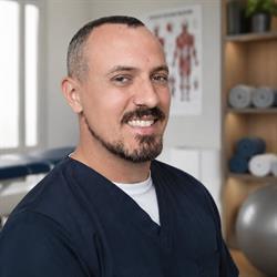 Fizjoterapeuta Sławomir Kamiński
