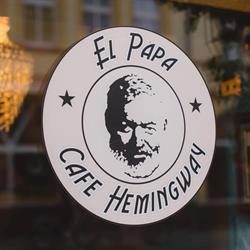 El Papa - Cafe Hemingway