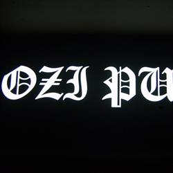 Ozi Pub