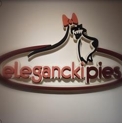 Elegancki Pies