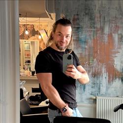 "Stylista Fryzur" Krzysztof Gohra