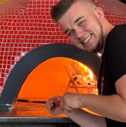 Czerwony Piec pizzeria