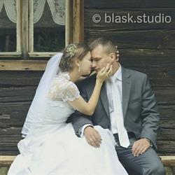 Blask.studio Fotografia ślubna i rodzinna