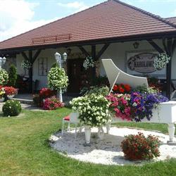 Restauracja "KAROLÓWKA"