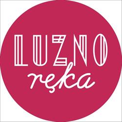 Luźno Ręka