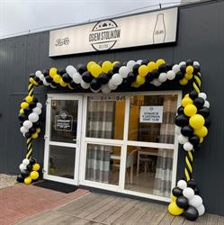 Bistro Osiem Stolików Skarbka z Gór 146