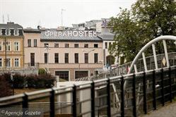 OperaHostel