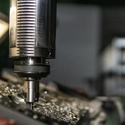 Auto-głowice Zbigniew Pernal