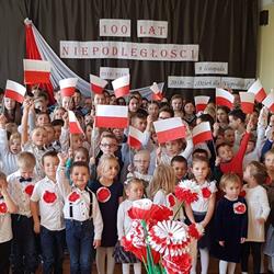 SZKOŁA PODSTAWOWA IM MARII SKŁODOWSKIEJ CURIE W ANTOLCE