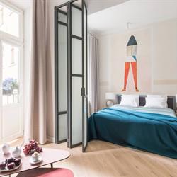 Cadena Gallery Apartments