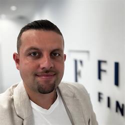 Financeo - Mariusz Paturaj