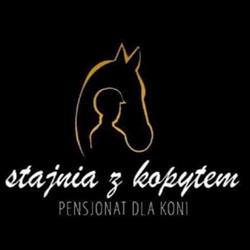 Stajnia z kopytem