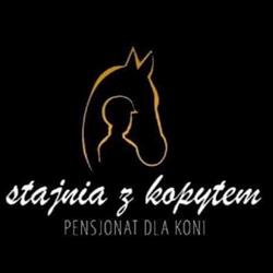 Stajnia z kopytem