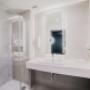 Guest room bath