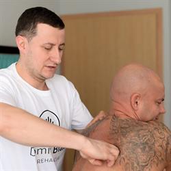 Fizjoterapeuta Pszczyna - Rehabilitacja - Masaż - Dominik Blaut