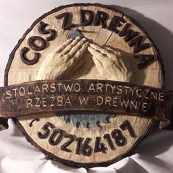 Coś z drewna