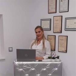 Źródło Piękna salon kosmetyki profesjonalnej i laseroterapii