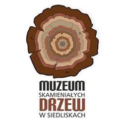 Muzeum Skamieniałych Drzew w Siedliskach