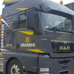 GRAINBUD - Transport koparek, maszyn i sprzętu budowlanego. Transport niskopodwoziowy.