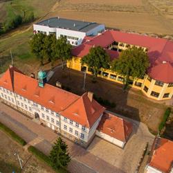 Zespół Szkolno-Przedszkolny w Ścinawce Średniej