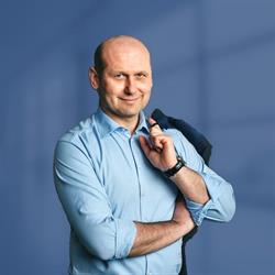 Mirosław Pieróg Ekspert Kredytowy KONSULT