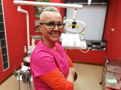 lek. dent. Sylwia Rabczuk-Tomkiewicz, Stomatolog