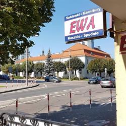 Ewa. Garnitury
