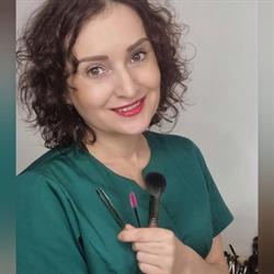 Makijaż & kosmetyka, Jola Surmańska. Lifting rzęs, laminacja brwi, lekcje makijażu