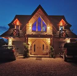 Lux Houses