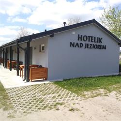 Hotelik nad Jeziorem