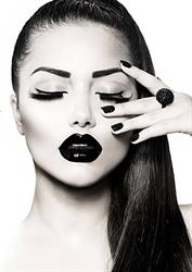 Studio Naomi - Salon kosmetyczny, manicure, instruktor marki SPN NAILS - Płock