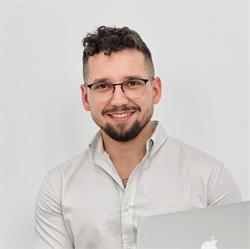 Amadeusz Zapała Fizjoterapia i Masaż