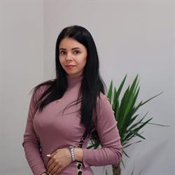 JULIA NAILS STUDIO Salon Paznokci Manicure i Pedicure Hybrydowy Żelowy Łódź